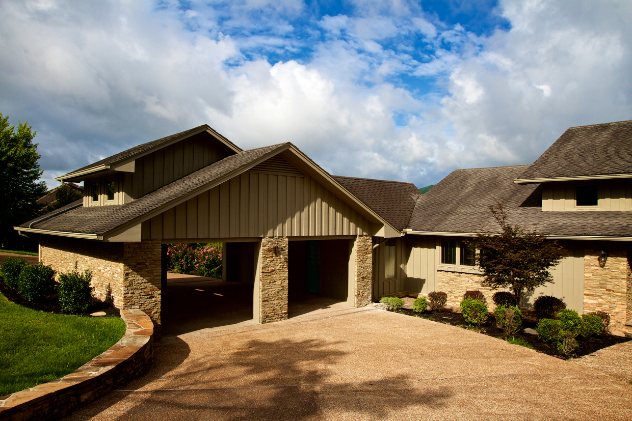Real Estate Knoxville Buy or Sell a home
